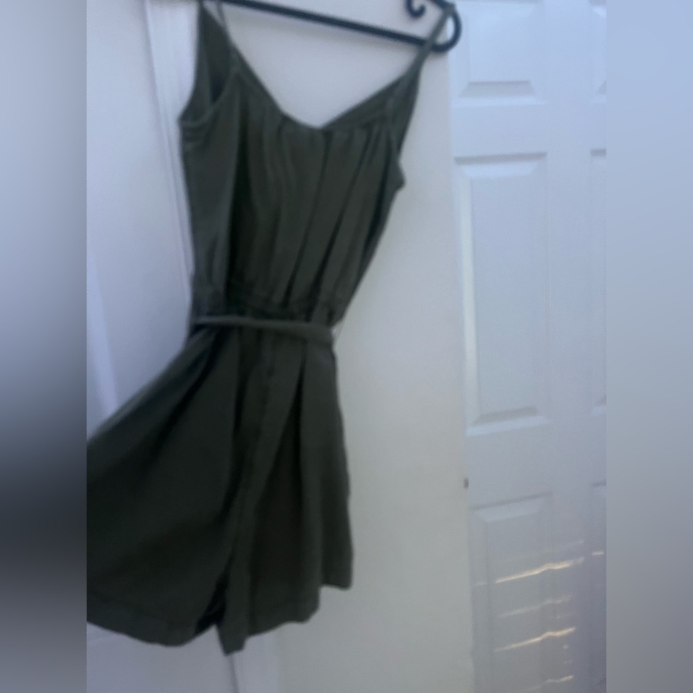 Abercrombie & Fitch Green Romper, Petite XS - Picture 2 of 2